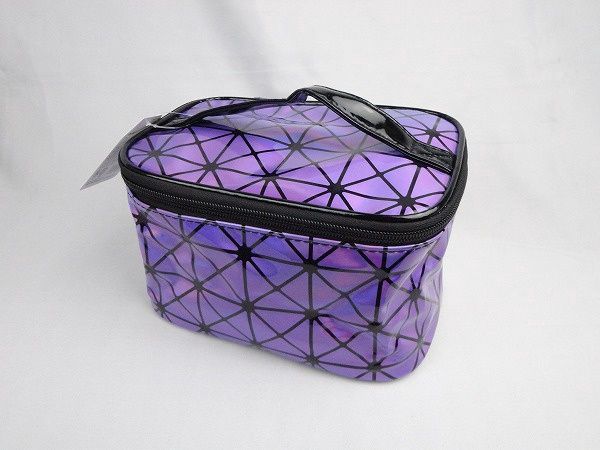 Makeup Pouch@高額(5.0)ﾎﾛｸﾞﾗﾑﾒｲｸｱｯﾌﾟﾎﾟｰﾁ　パープル