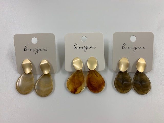 earring@ドロップ型アクリルピアス