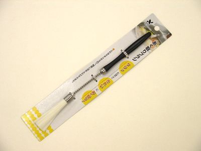 Taking brush that becomes empty@あく取りブラシ