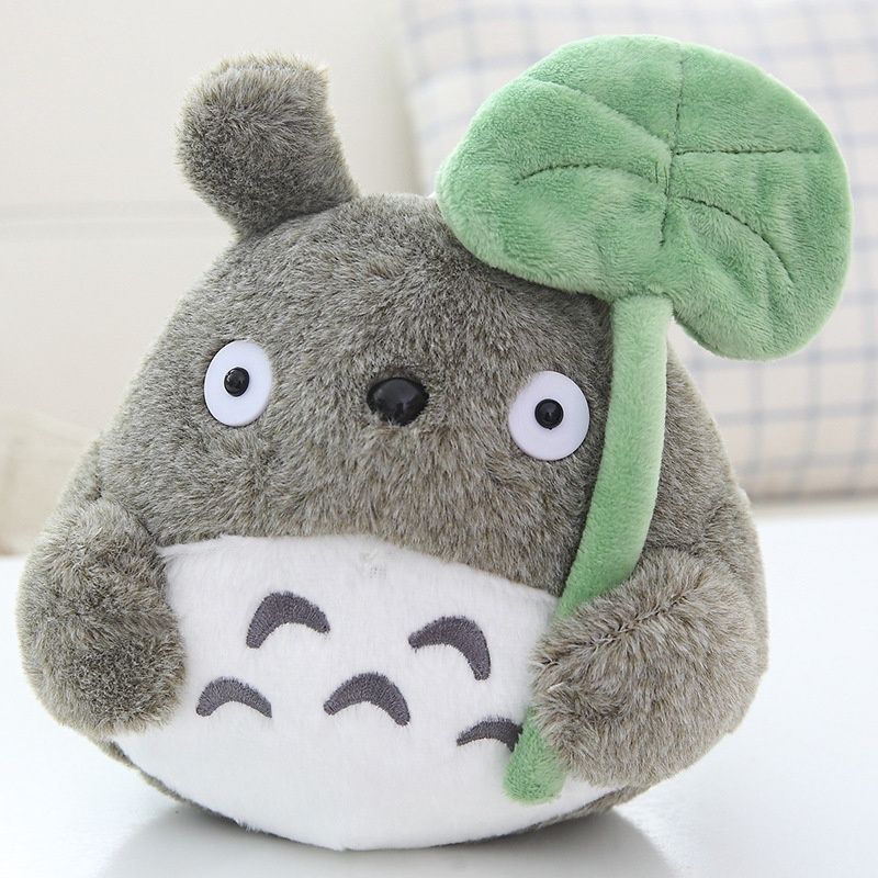 TOTORO with leaf 18cm