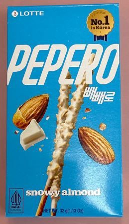 Lotte Pepero snowy almond