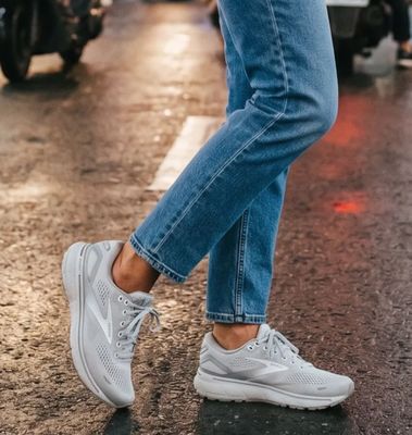 Women's Footwear