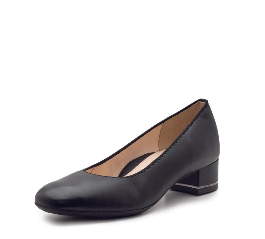 Gabrielle, Color: Black, Gender: Womens, Size Width: 8