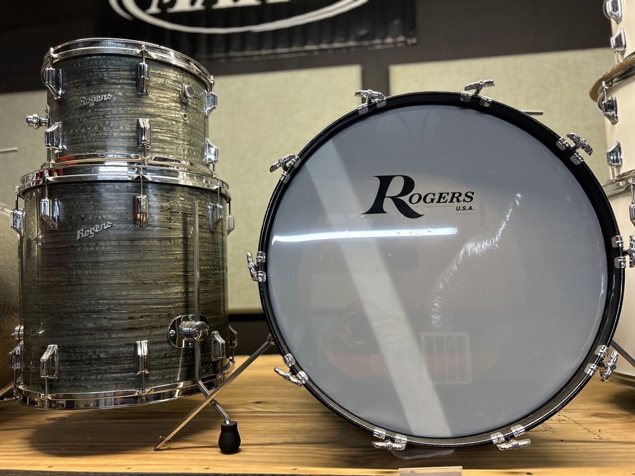 Rogers1968 Holiday 3 Piece Kit (Vintage)