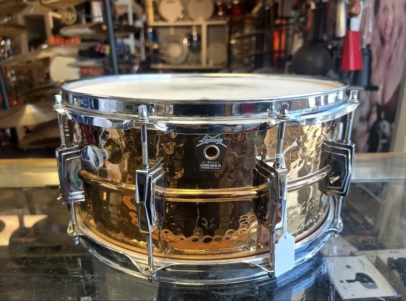 Ludwig 14x6.5 Bronze Supraphonic Hand Hammered Snare