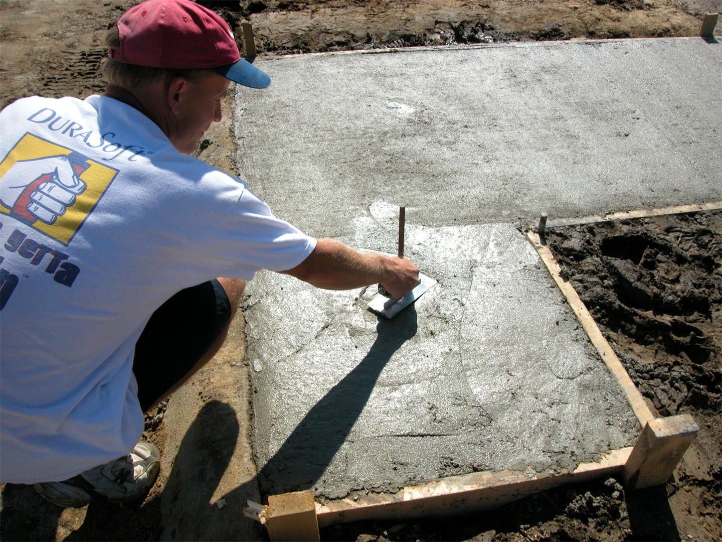 Marshalltown Mini Trowel - 8x3 DuraSoft Handle