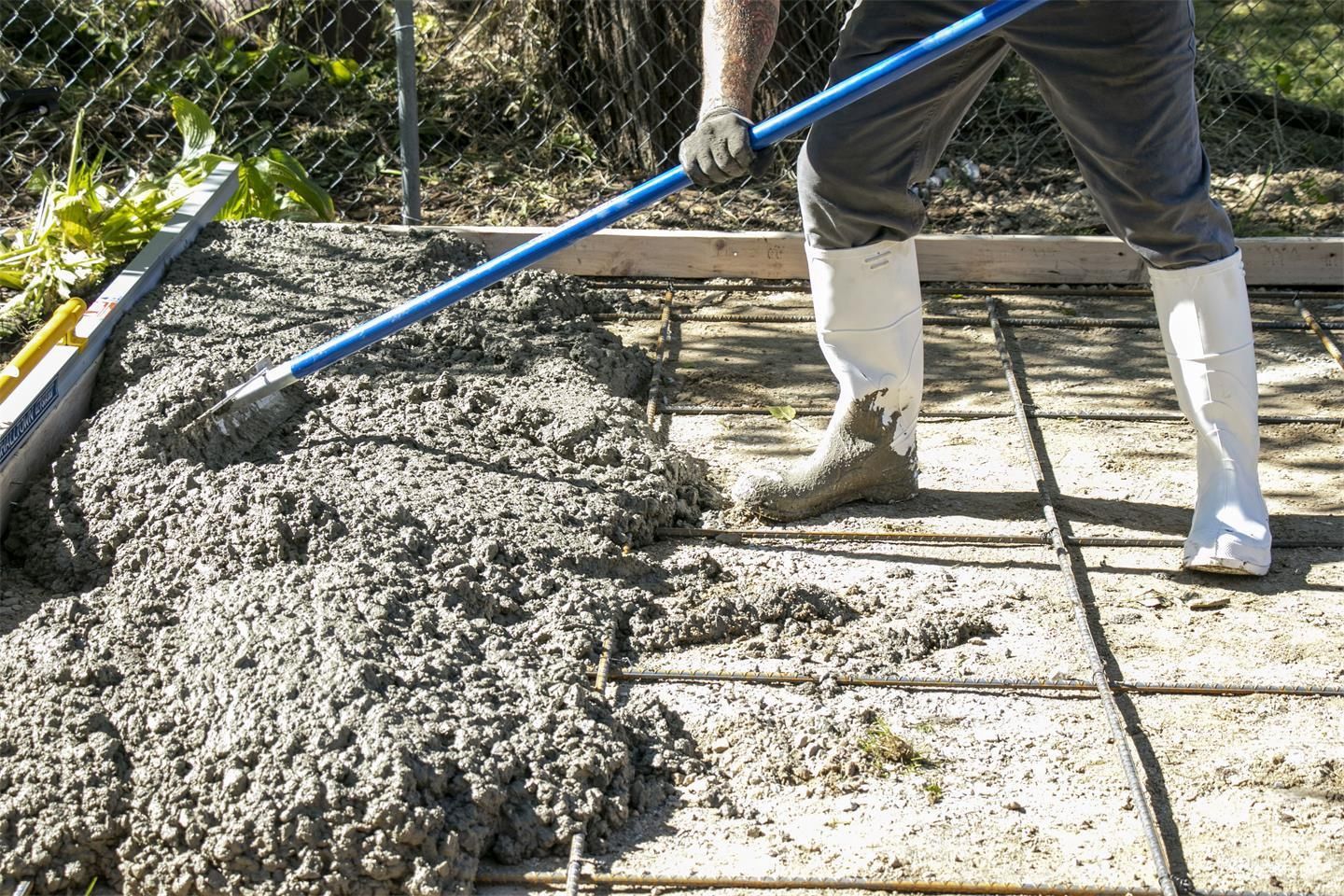 Marshalltown Aluminum Round Handled Placer 60" Handle Without Hook