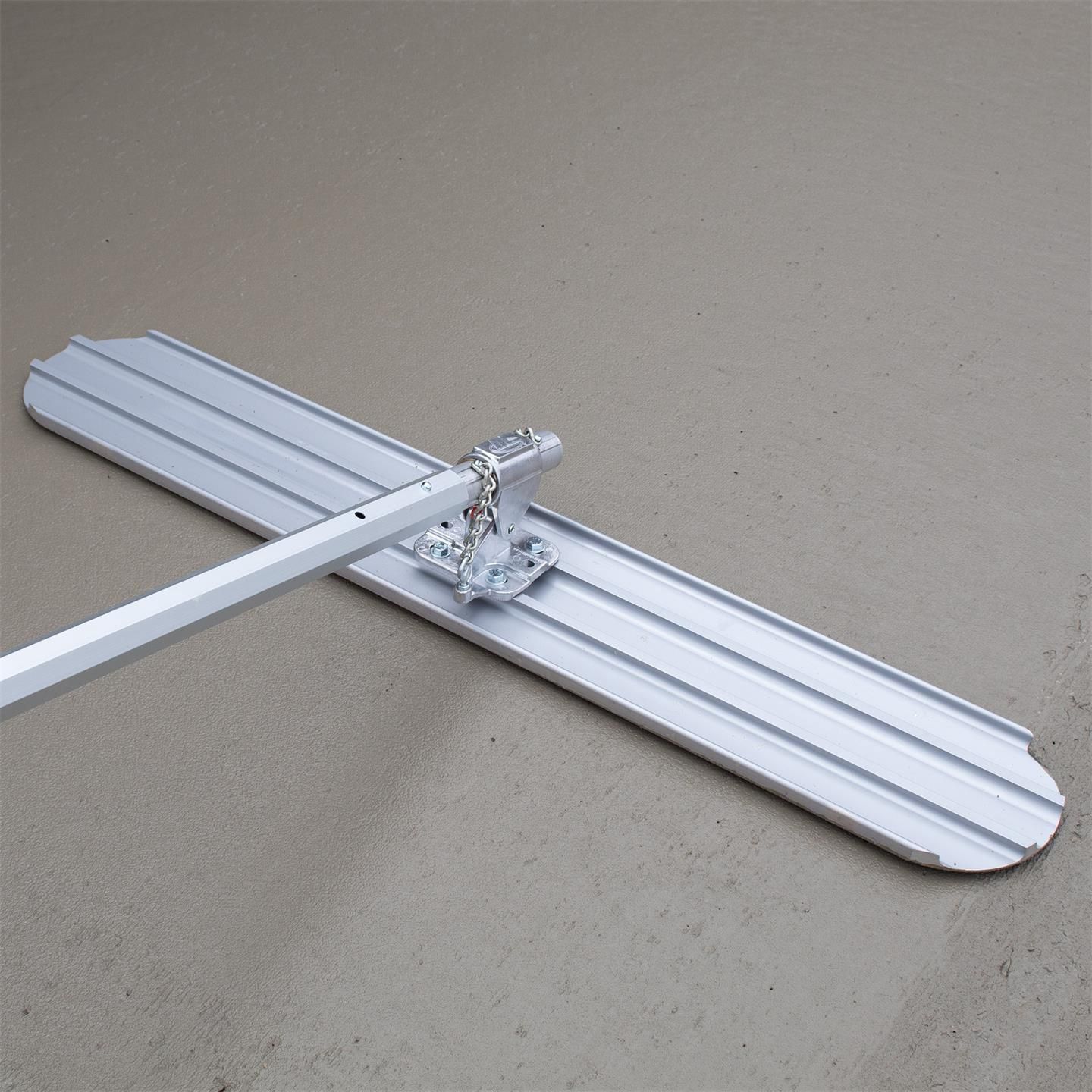 Marshalltown RotaLeveler™ Bull Float Bracket