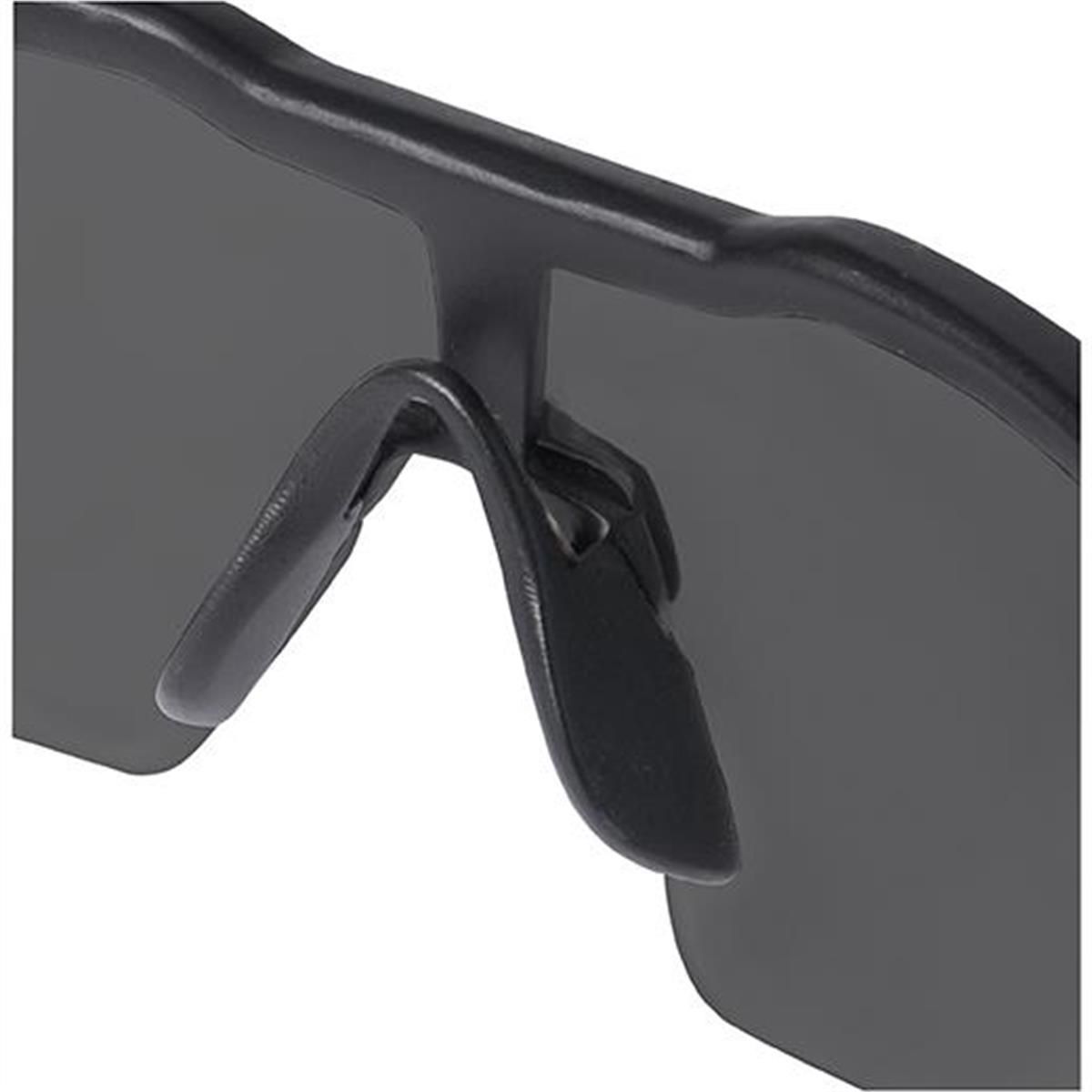 Milwaukee Tool Tinted Anti-Scratch Glasses (Poly)