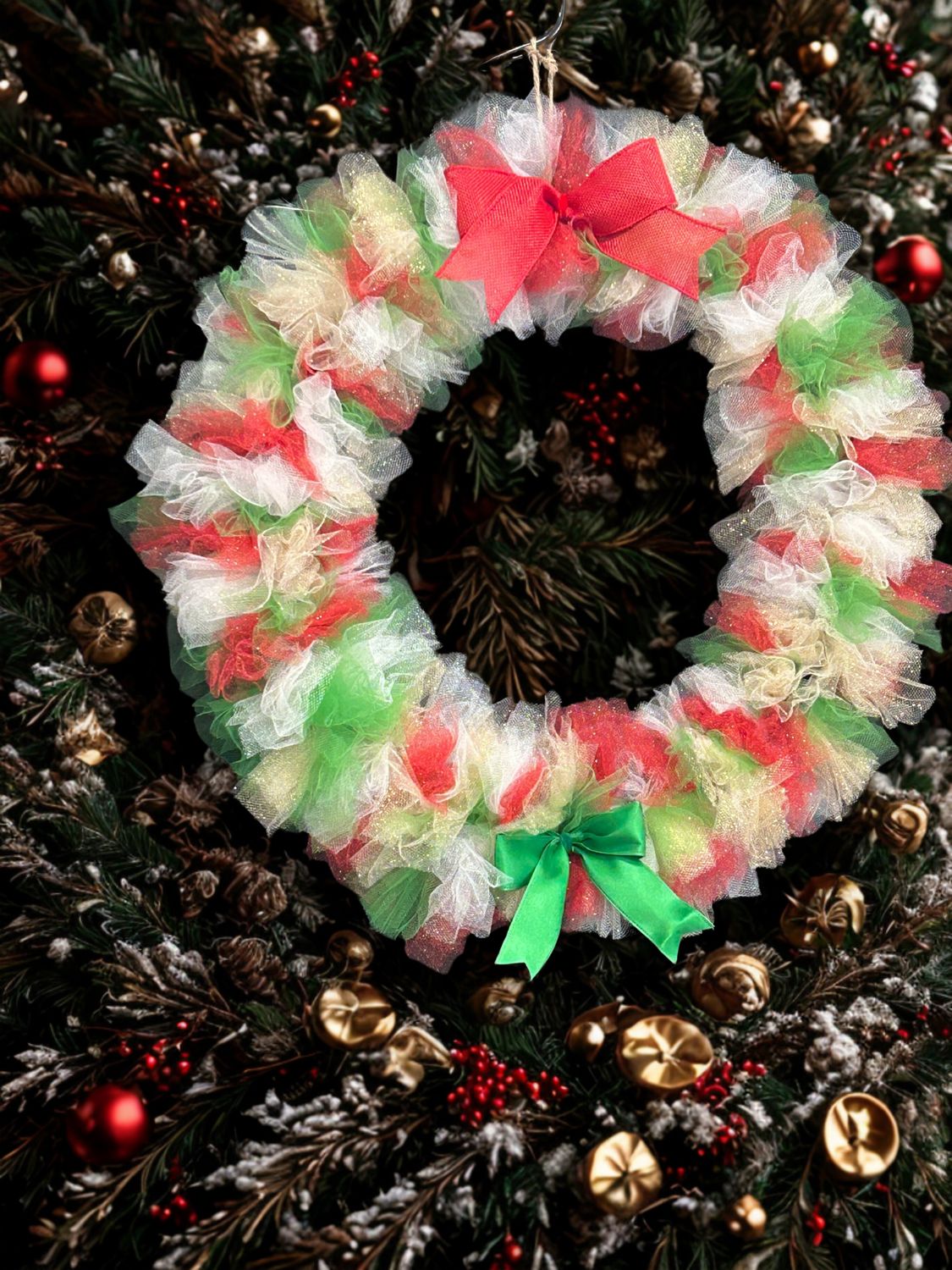 CHRISTMAS WREATH 18X18