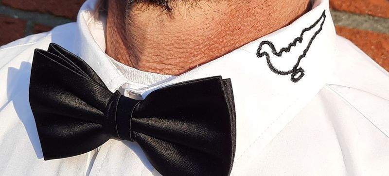 Hemd, Papagoy umrandet am Kragen, Gildefest -StickBina