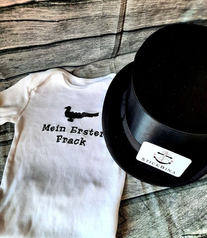 Babybody bestickt "Mein 1. Frack" Papagoy, Gildefest - StickBina