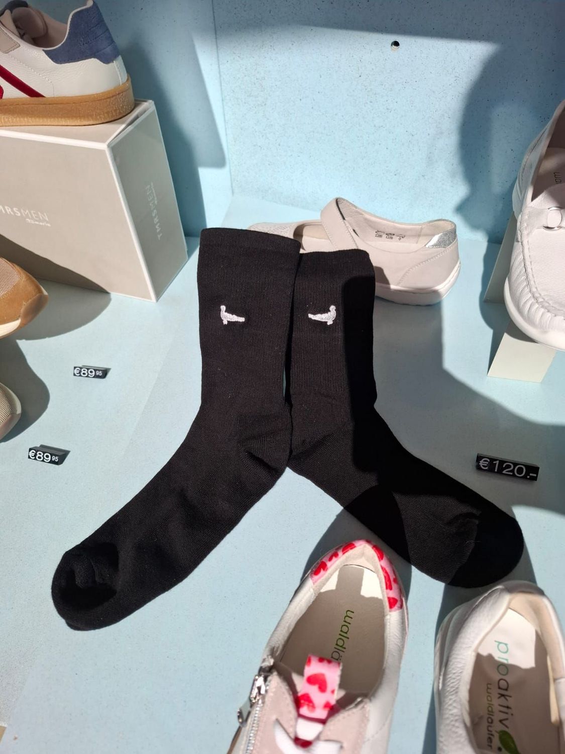 Socken bestickt Papagoy - StickBina