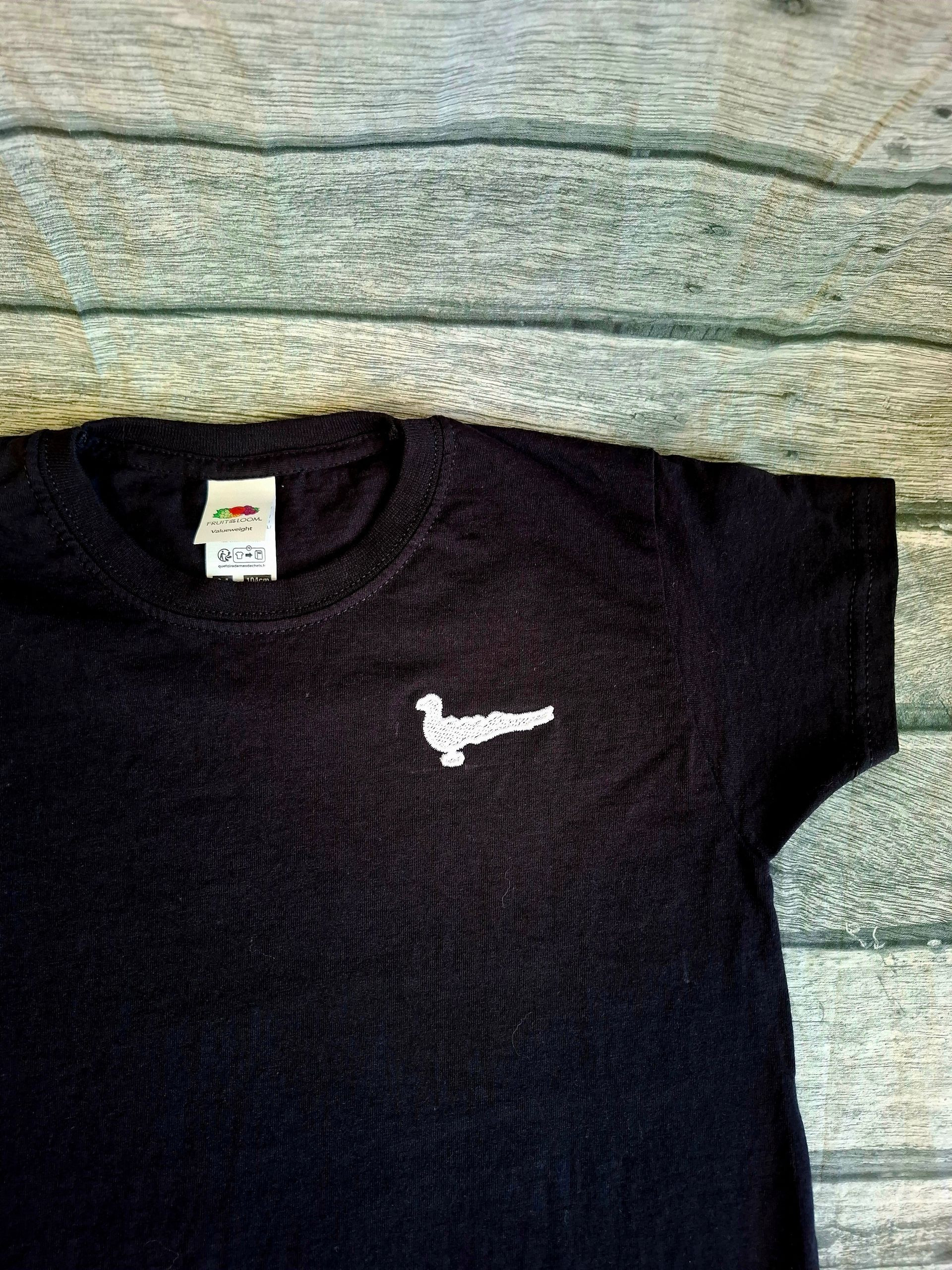 Kinder Gilde T-Shirt schwarz , bestickt mit Papagoy &, Junge- StickBina