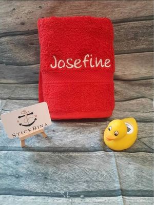 Personalisiertes Handtuch bestickt mit Namen 50x100cm - StickBina Personalisiertes Handtuch bestickt mit Namen 50x100cm - StickBina