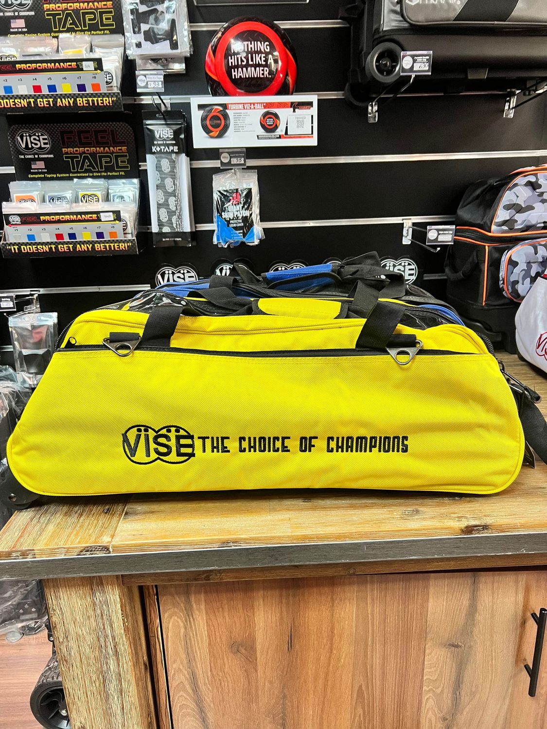 Vise Triple Tote