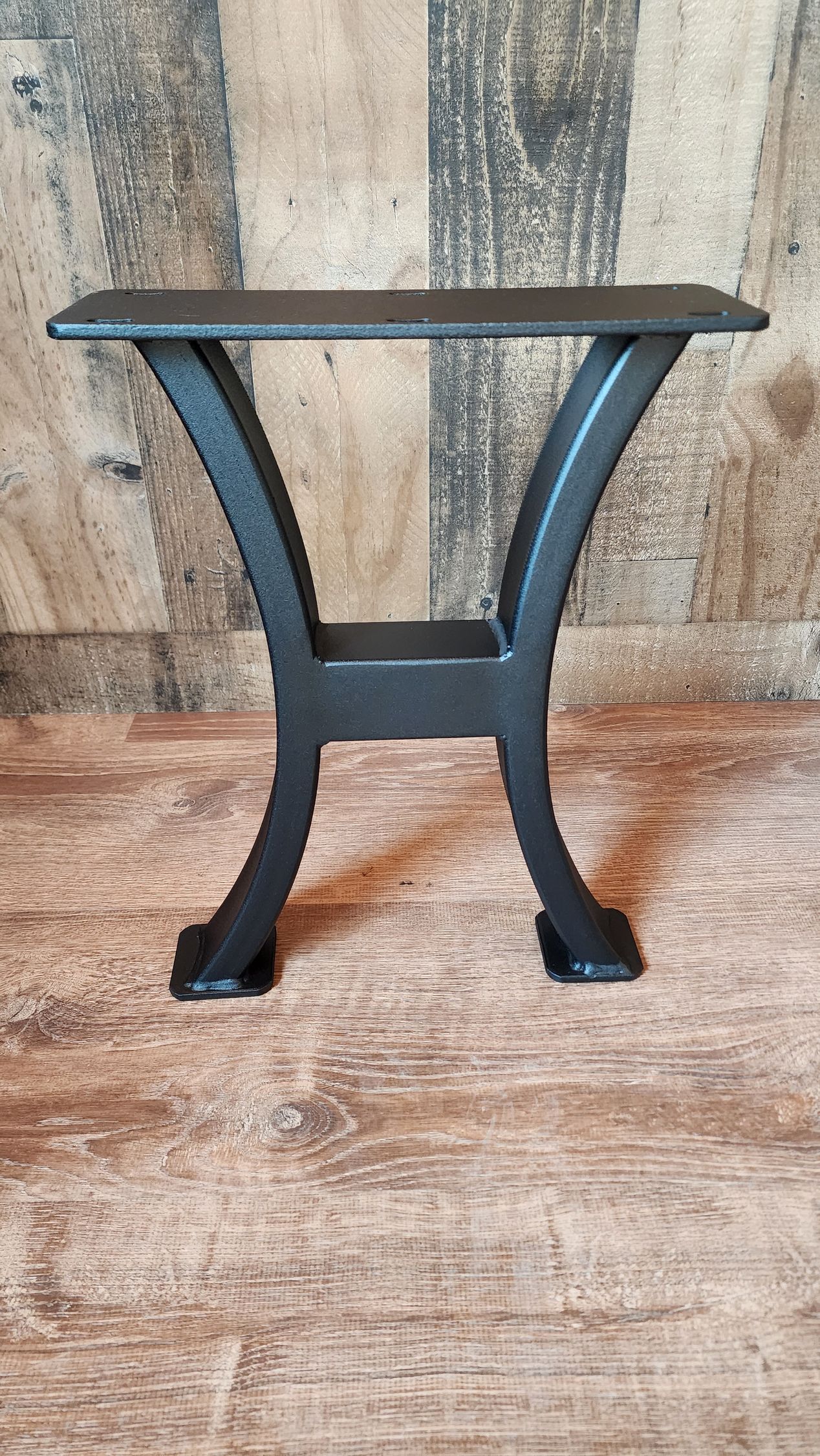 Curved Style Table Legs