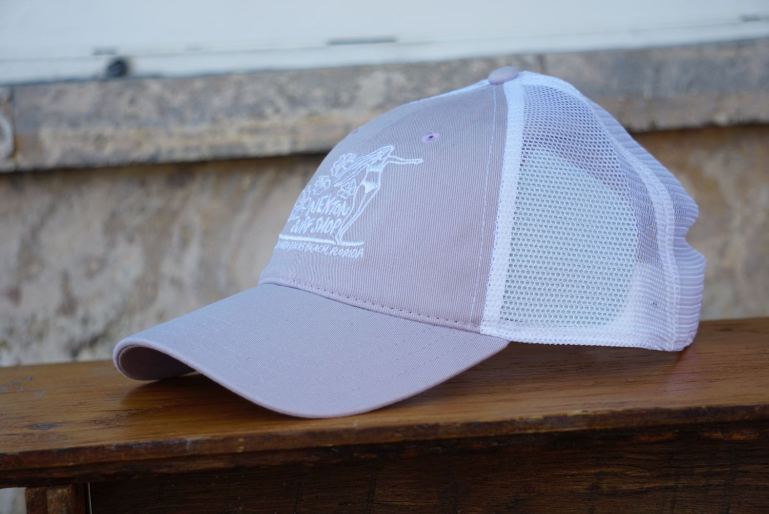 Surfer Girl Nekton Hat