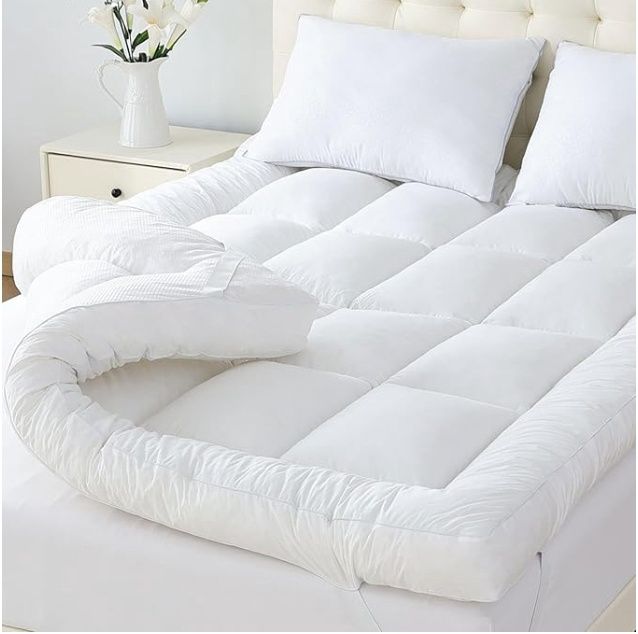 WhatsBedding 5 Inch Memory Foam Mattress Topper Queen for Back Pain