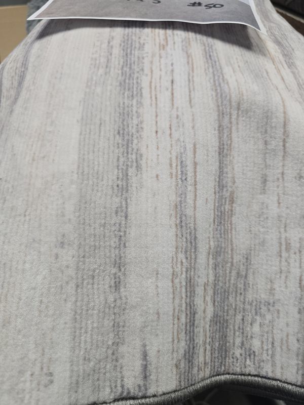Grey,White, light Blue area rug 5&#39; x 7&#39;
