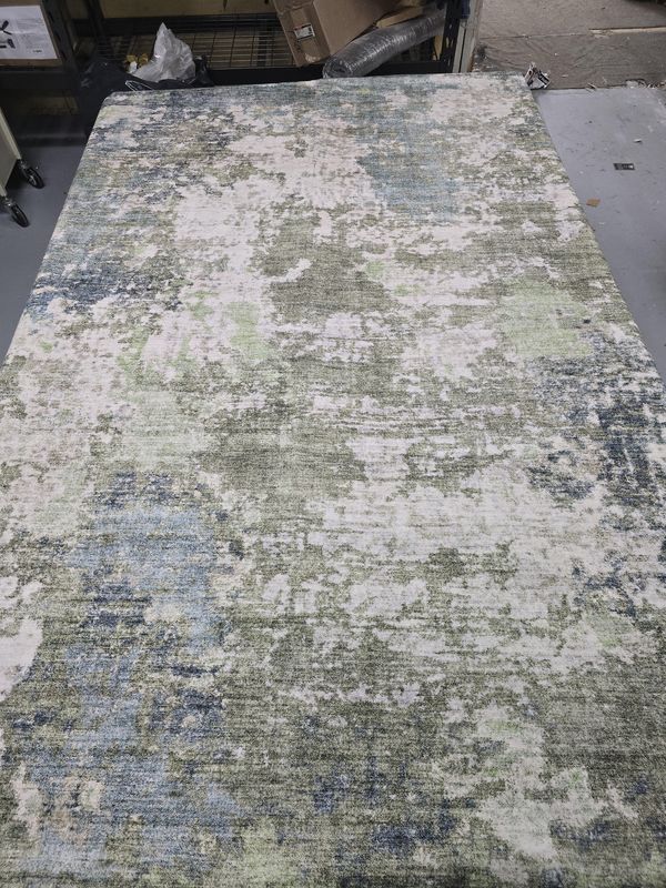 Area rug 8&#39; x10&#39; green, yellow &amp;  blue