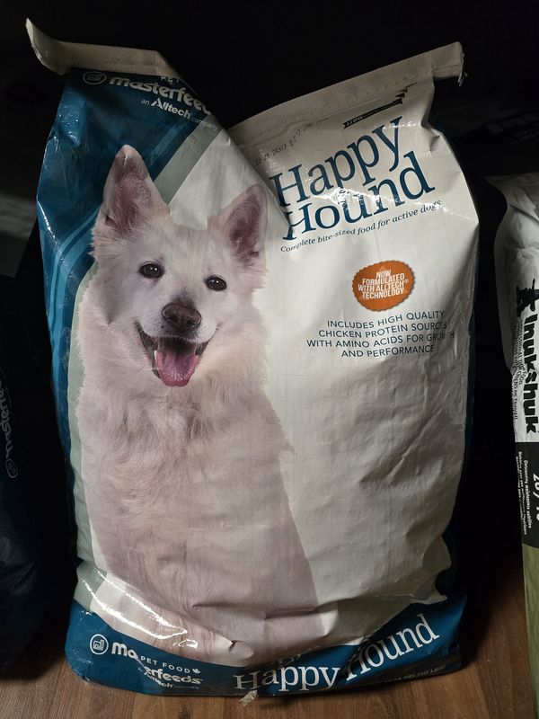 Masterfeeds Happy Hound, Dog food 40 lbs