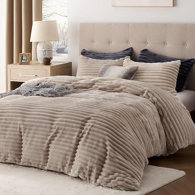 Bedsure Fluffy Duvet Cover Set - Ultra Soft Plush Shaggy Comforter Cover King Size