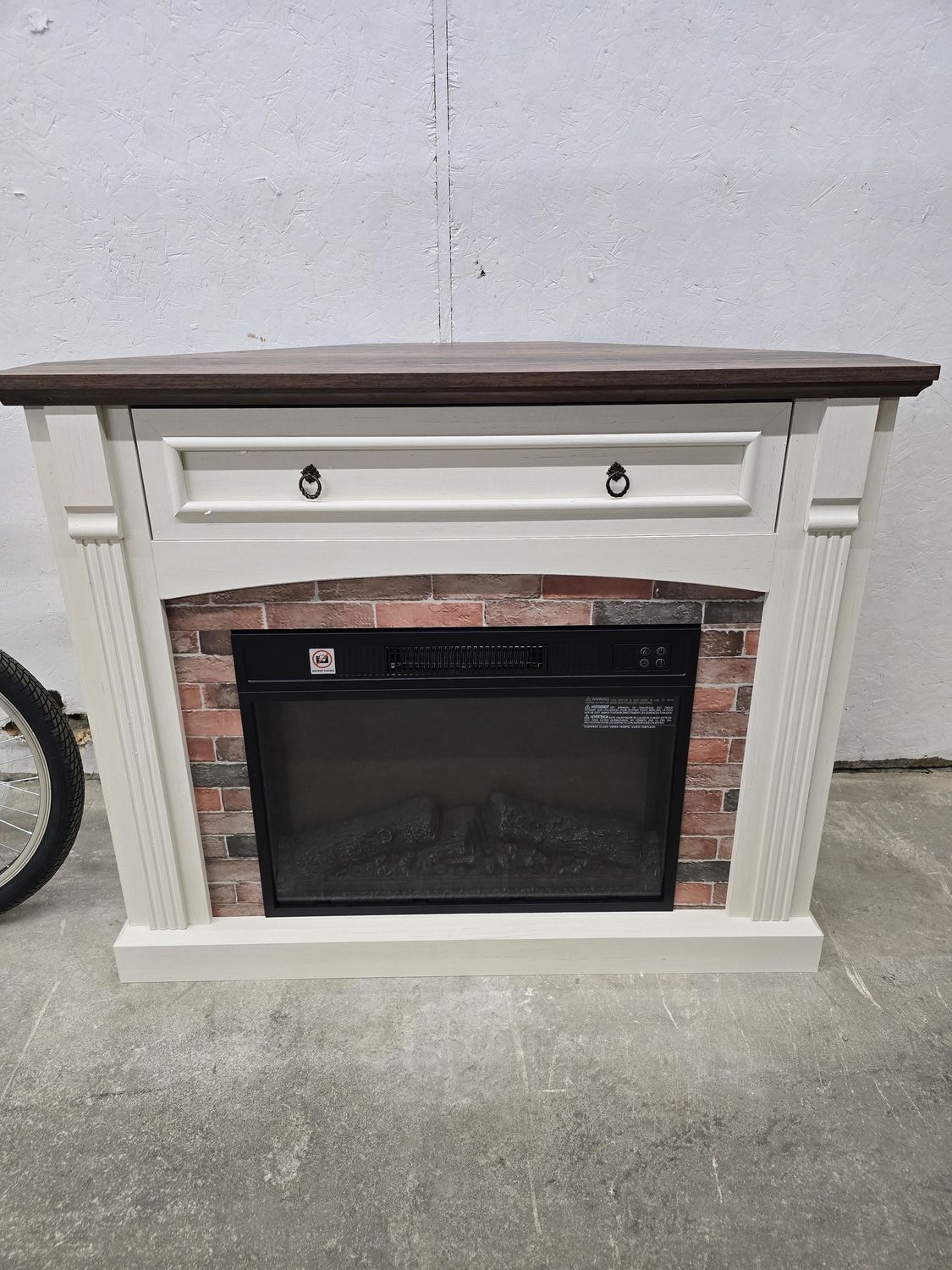 32." Freestanding White Electric Fireplace Brown Mantel Corner-Fit