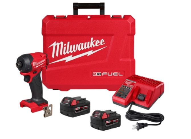 Milwaukee Tool M18 FUEL SURGE 18V Li-Ion Brushless 1/4 in. Hex Impact Driver Kit