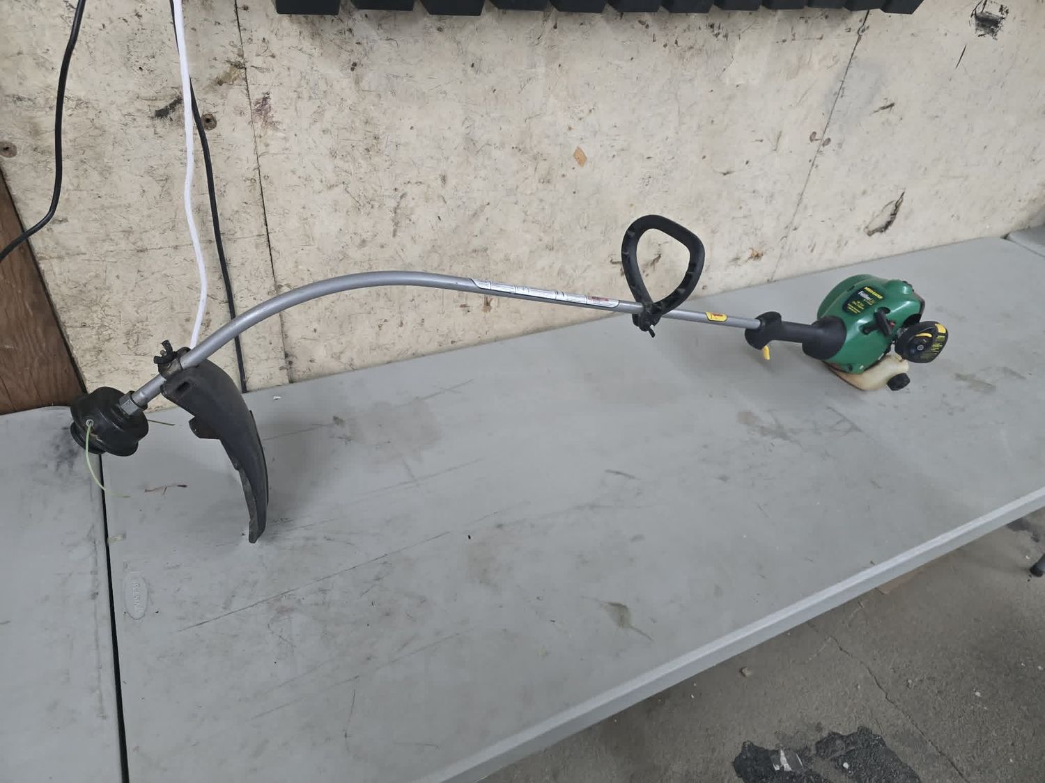 Weed eater XT260