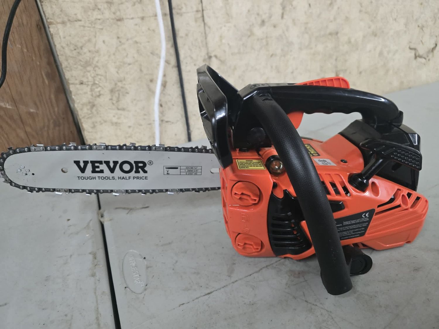 VEVOR 25.4 CC 2-Cycle Top Handle Gas Powered Chainsaw 12 Inch Petrol Handheld Cordless