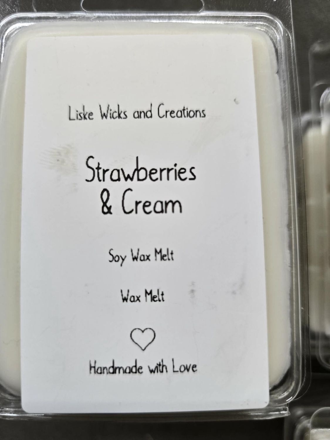 Soy Wax Melts - 6 Per Pack, Material: Strawberries &amp; Cream