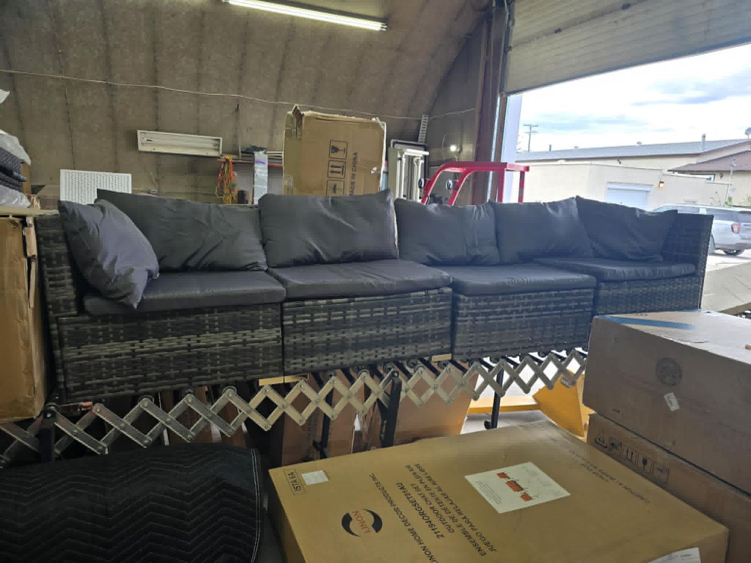 4-piece Outdoor Patio Sectional Sofa Pe Rattan Wicker Conversation Set MSRP $1000