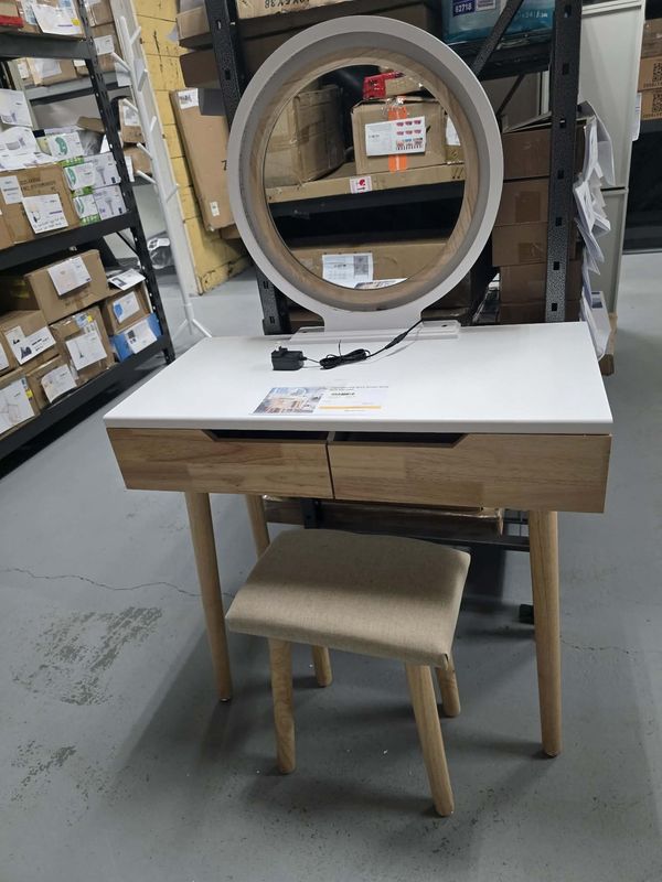 Adjustable LED Touch Screen Vanity Table