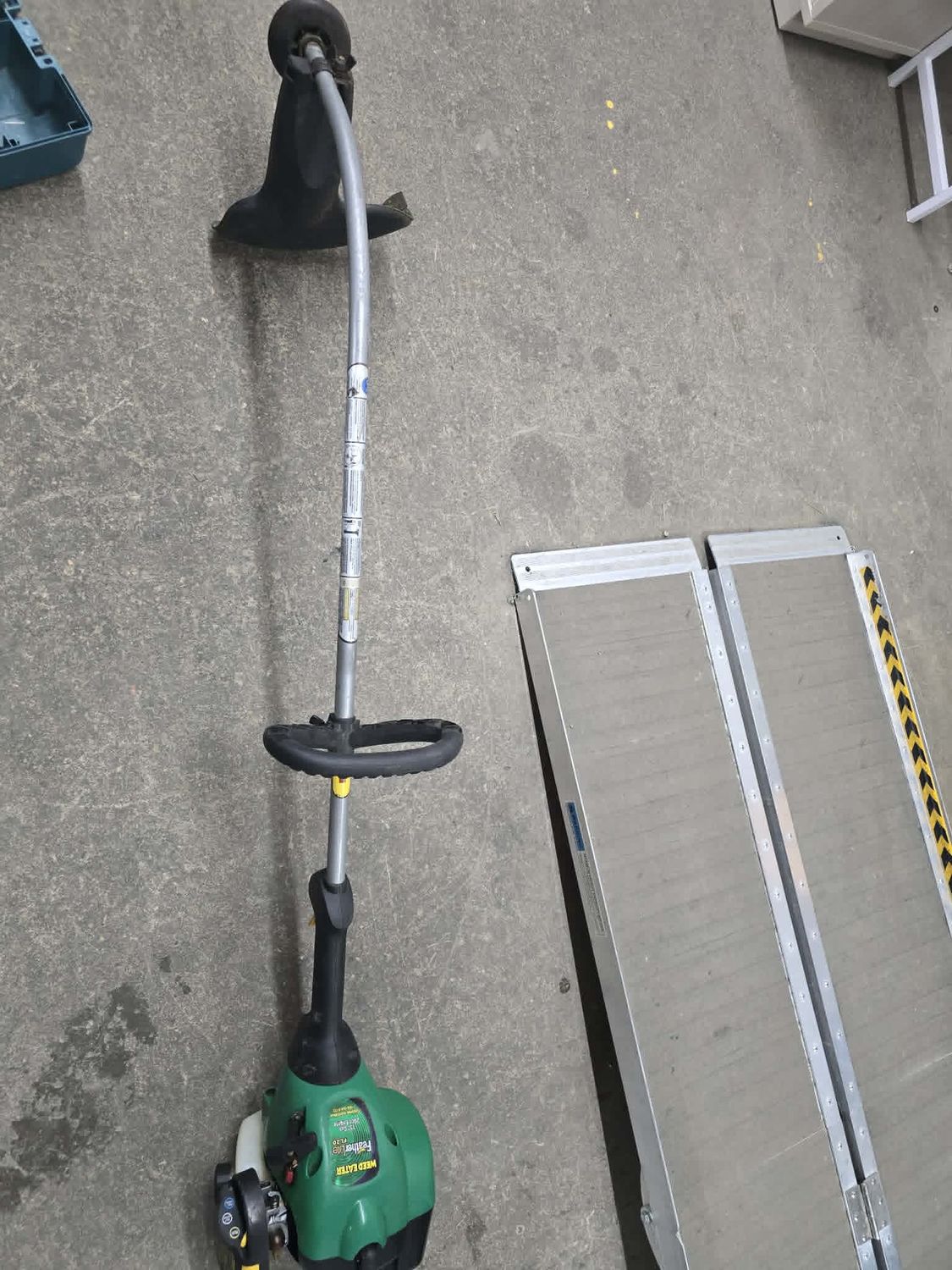 Weed Eater feather Lite FL20