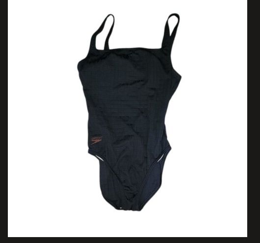 Women's Speedo one piece swimsuit SIZE 8 Women's Speedo one piece swimsuit SIZE 8