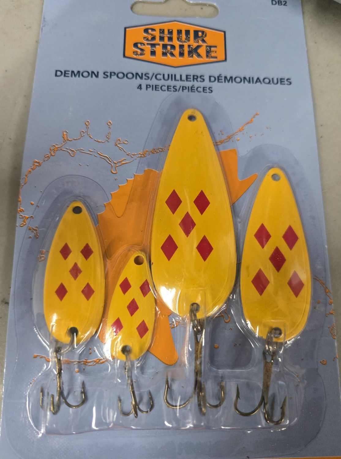 Shur Strike SS-3065-DB Casting Spoon Assortment, 4pc per card, Yellow Five of Diamonds Shur Strike SS-3065-DB Casting Spoon Assortment, 4pc per card, Yellow Five of Diamonds