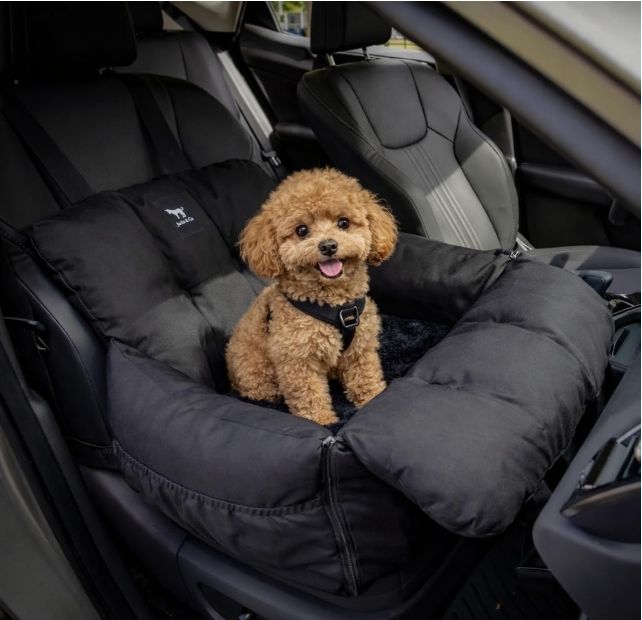 JACKO & CO - Premium Dog Car Seat v2 for Small Pets up to 25lbs JACKO & CO - Premium Dog Car Seat v2 for Small Pets up to 25lbs
