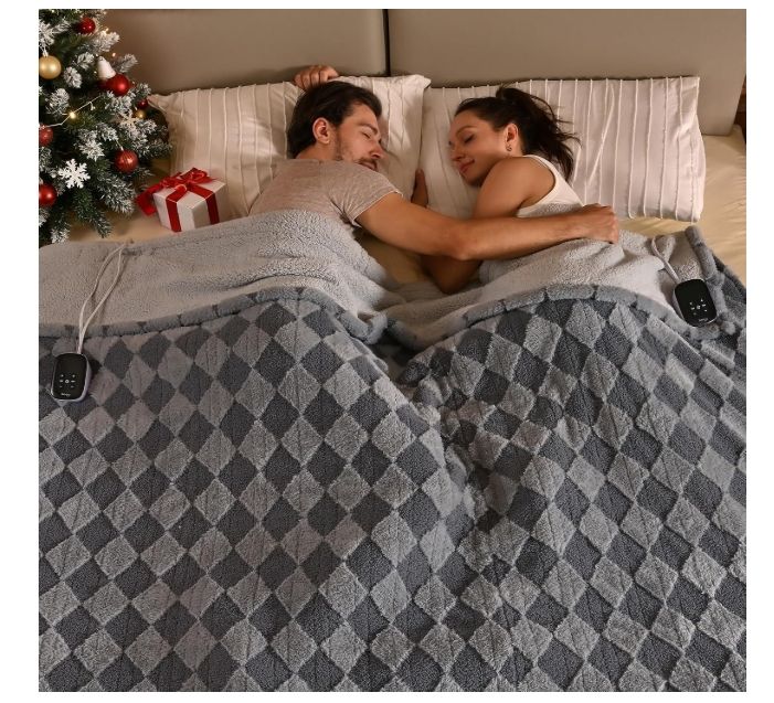 Bearhug Heated Blanket King Size 100" x 90" Dual Controller Electric Blanket Bearhug Heated Blanket King Size 100" x 90" Dual Controller Electric Blanket