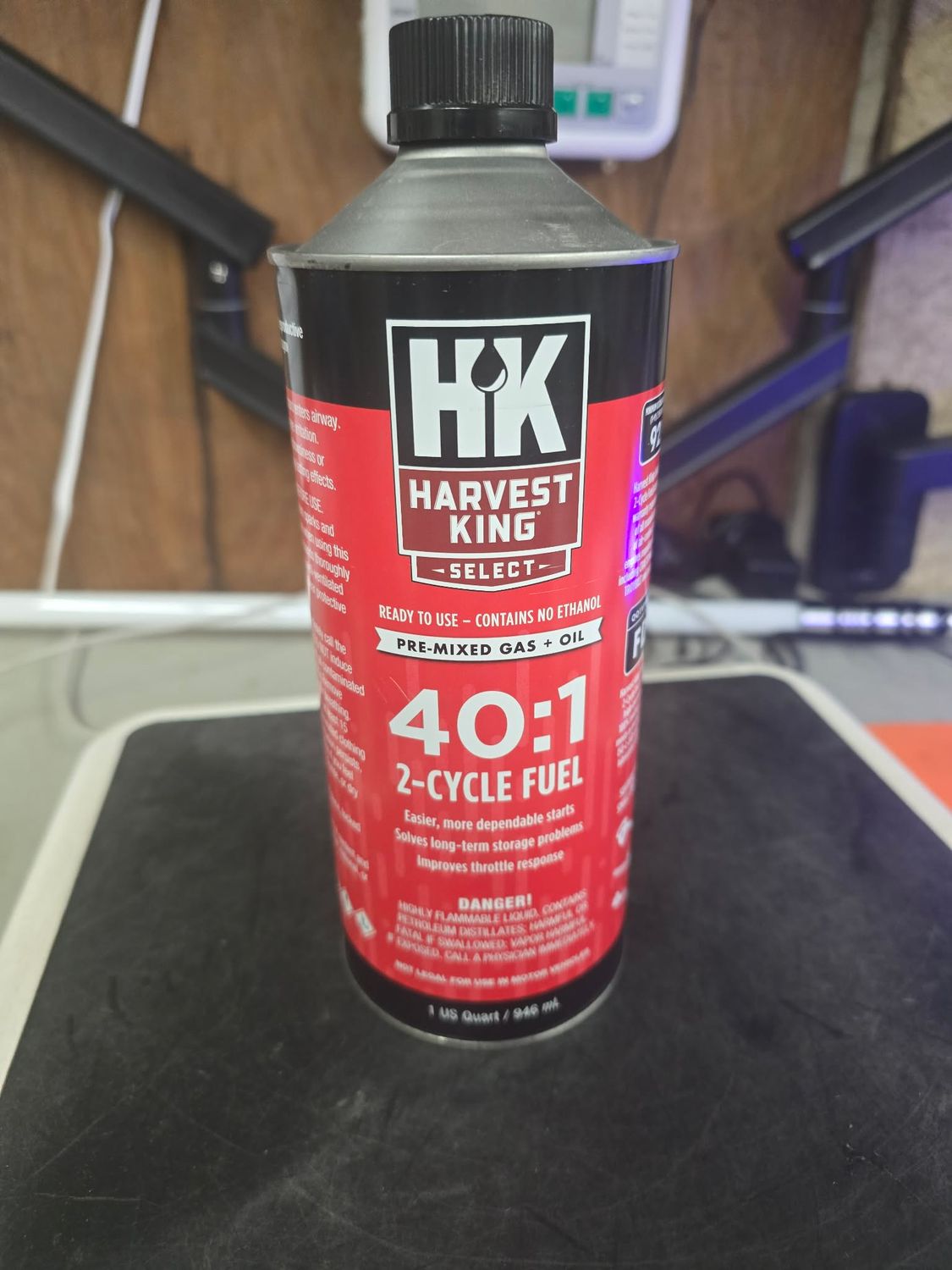 Harvest King Select 40:1 Pre-Mixed 2-Cycle Fuel – 1 US Quart / 946 mL Harvest King Select 40:1 Pre-Mixed 2-Cycle Fuel – 1 US Quart / 946 mL