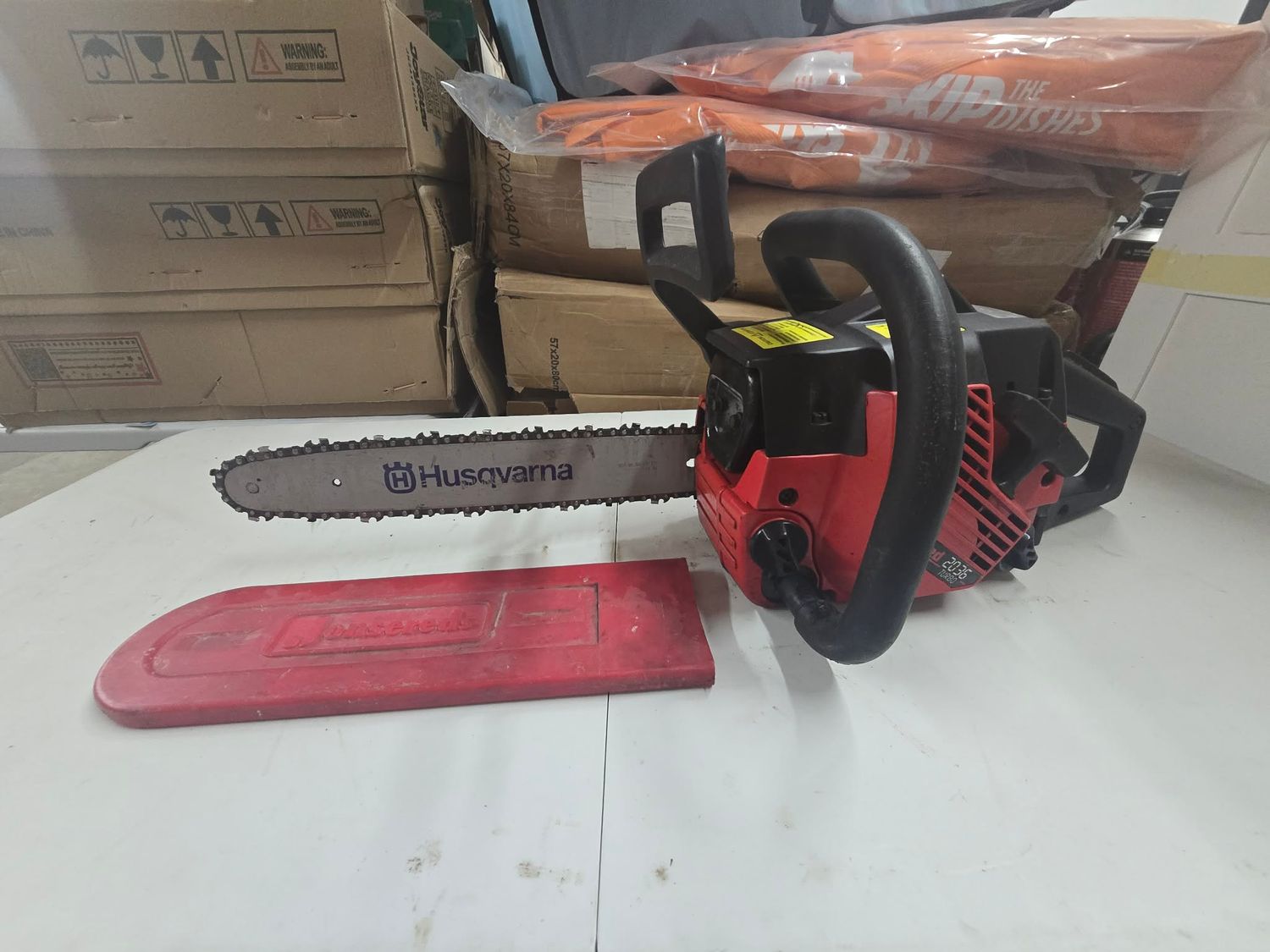 Jonsered 2036 Turbo Gas Chainsaw – Husqvarna Bar & Chain Jonsered 2036 Turbo Gas Chainsaw – Husqvarna Bar & Chain