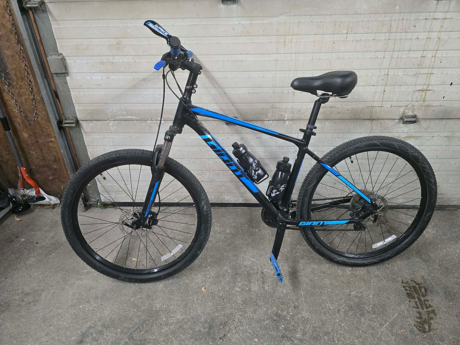 🚲 Giant ATX Mountain Bike – Upgraded &amp; Recently Serviced