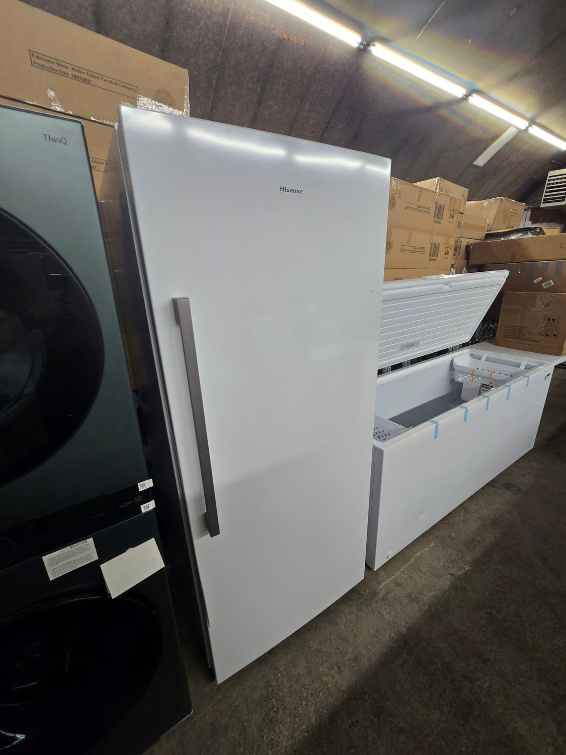 Hisense 21.2 Cu. Ft. Convertible Upright Fridge/Freezer – FV21C7HWE Hisense 21.2 Cu. Ft. Convertible Upright Fridge/Freezer – FV21C7HWE
