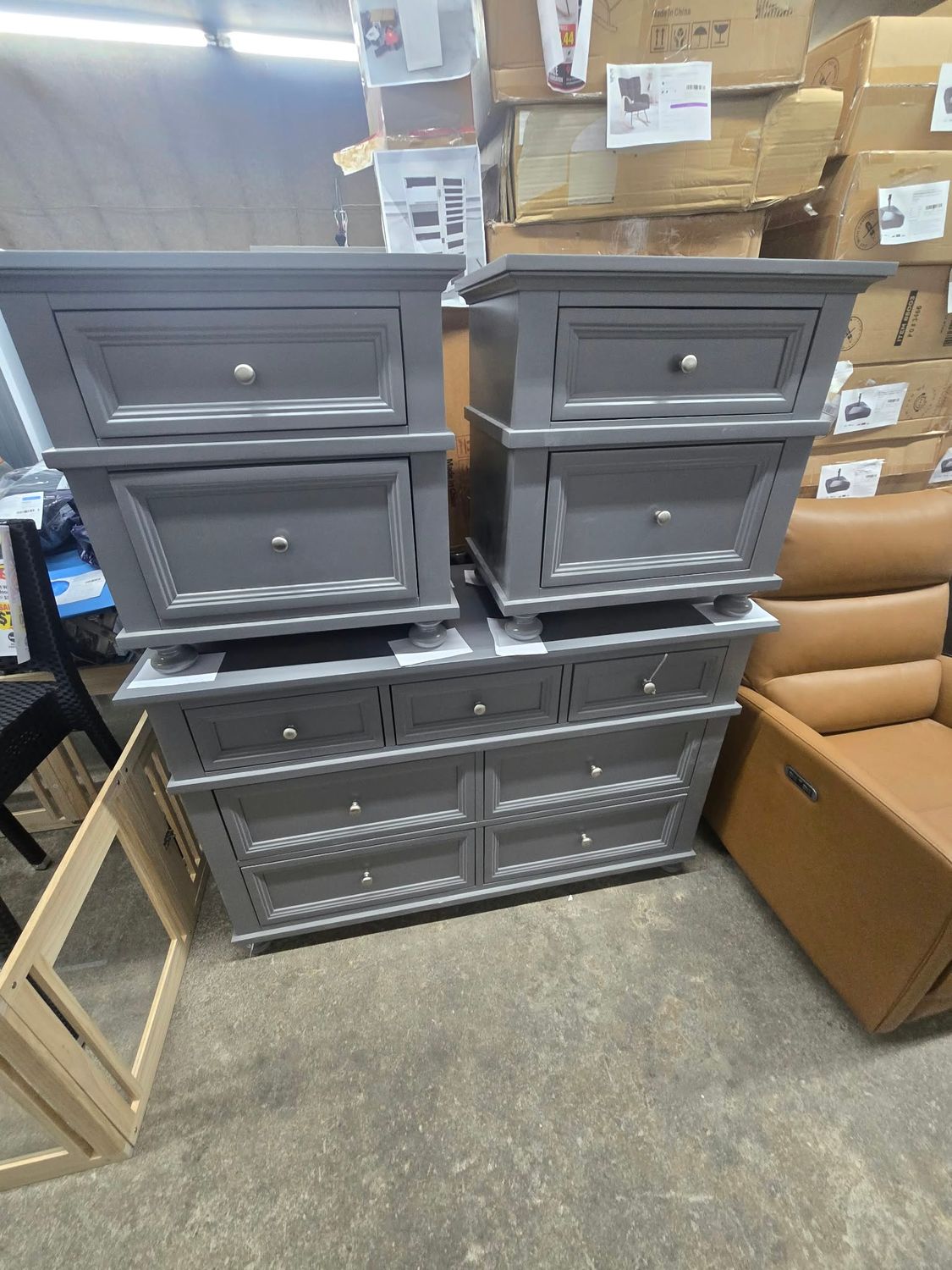 Caramia Furniture 1 x Large Dresser & 2 x Night Stands MSRP $1299.99 Caramia Furniture 1 x Large Dresser & 2 x Night Stands MSRP $1299.99