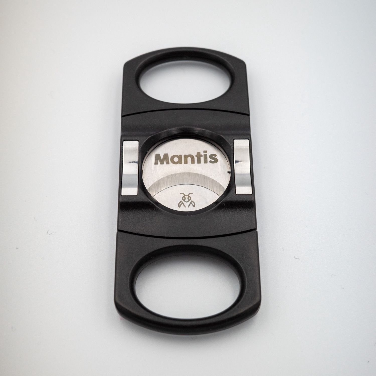 Mantis Cigarmaster Cutter, Colour: Black