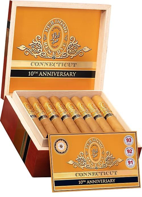 Perdomo 10th Anniversary Connecticut Robusto