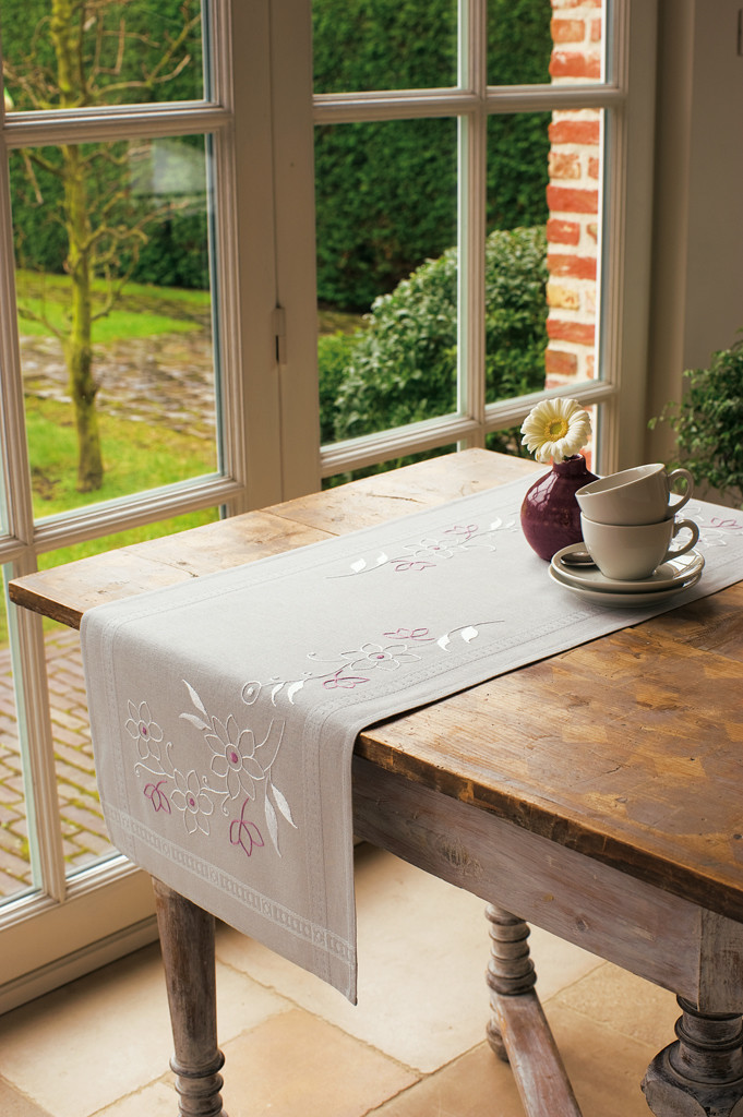 Table Runner Kit Gray Elegance