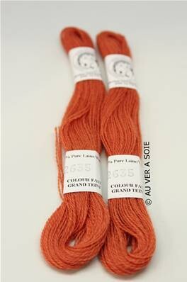 צמר לרקמה 2635