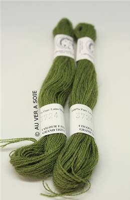 צמר לרקמה 3724