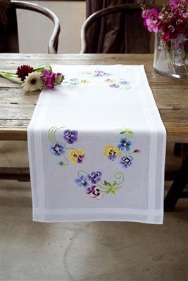 Table runner kit Pretty pansies